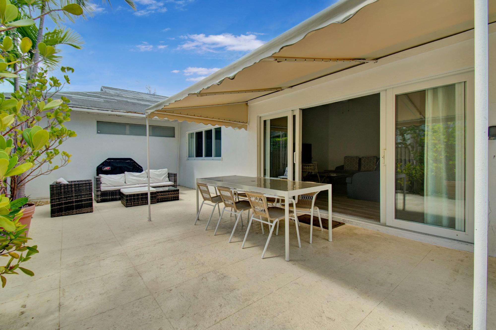OCEAN BREAK VILLAS