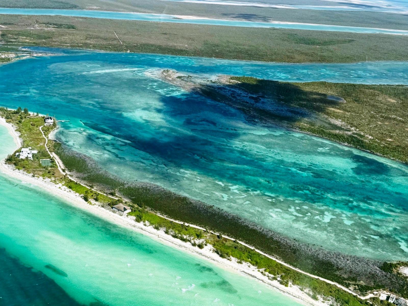 SWEETING’S CAY BEACH FRON
