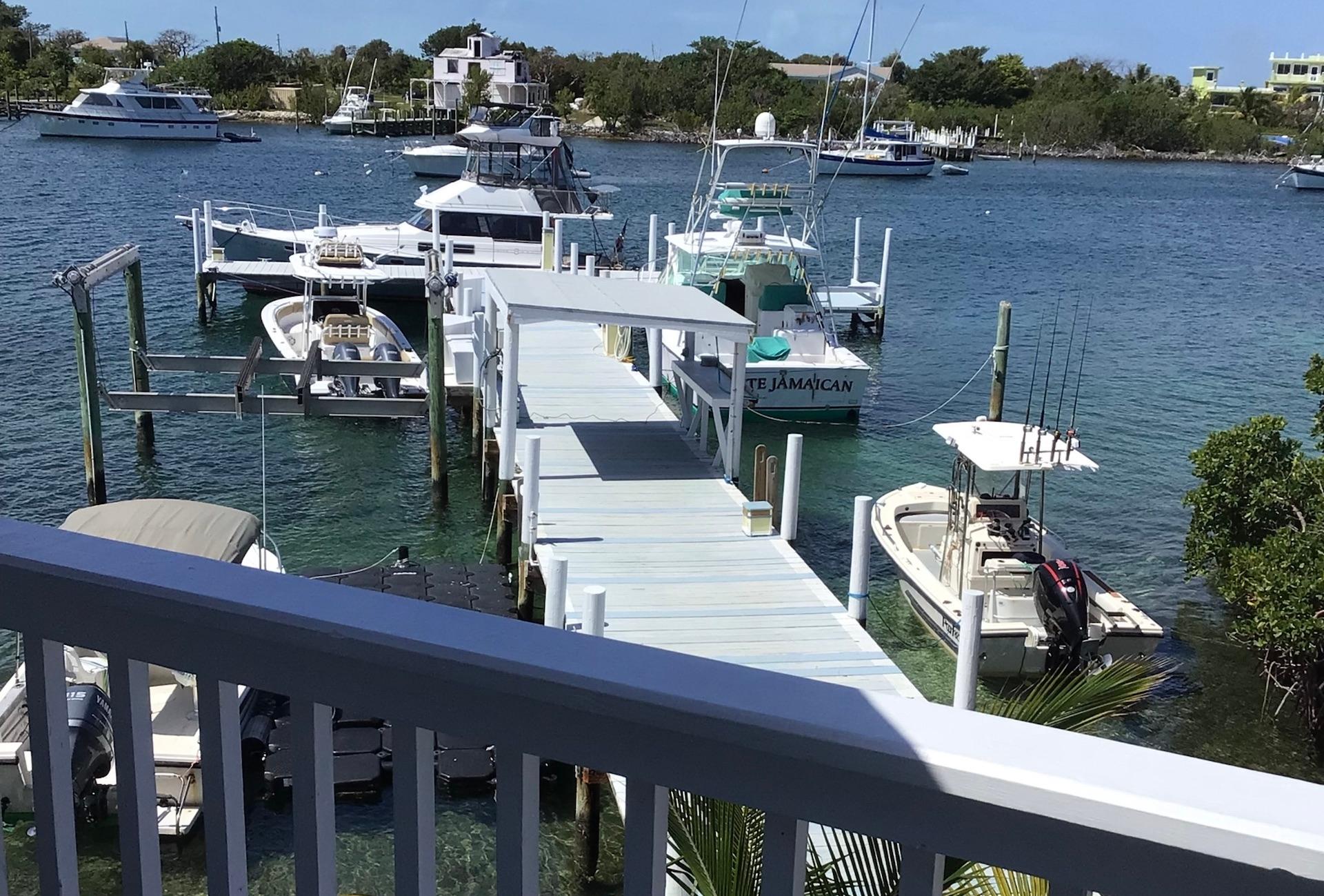BLACK SOUND WATERFRONT