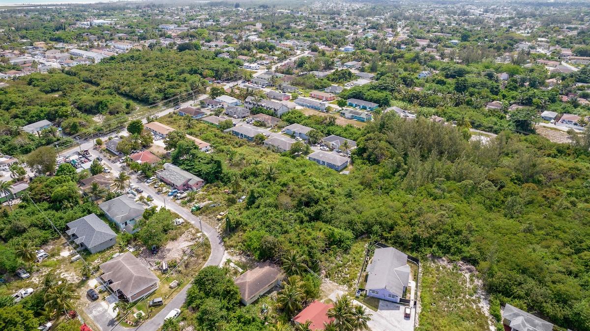 SANDILANDS VILLAGE ROAD,