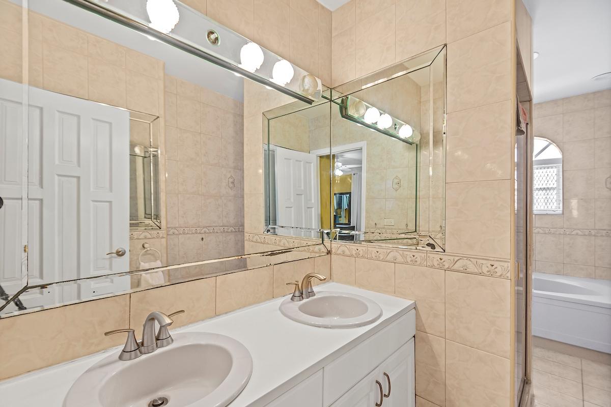 SEA BEACH ESTATES LOT 77