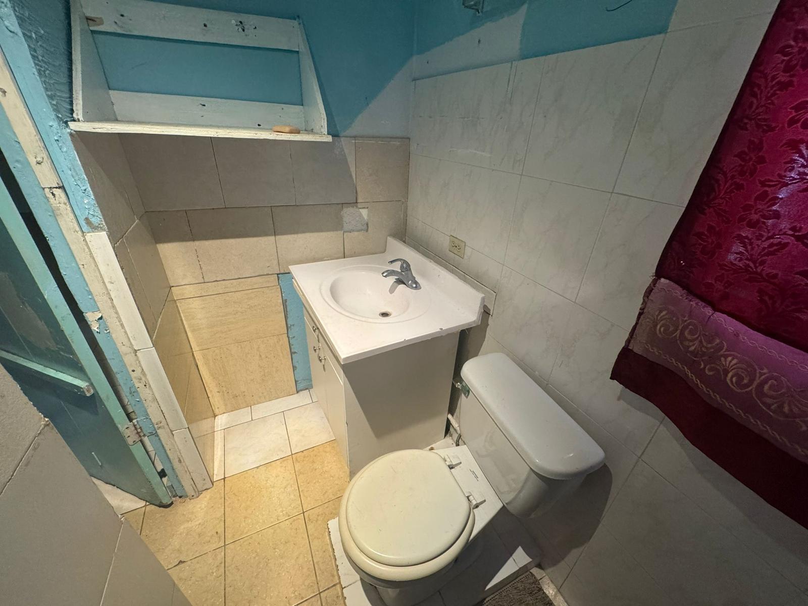 SAMANTHA DRIVE, MARATHON