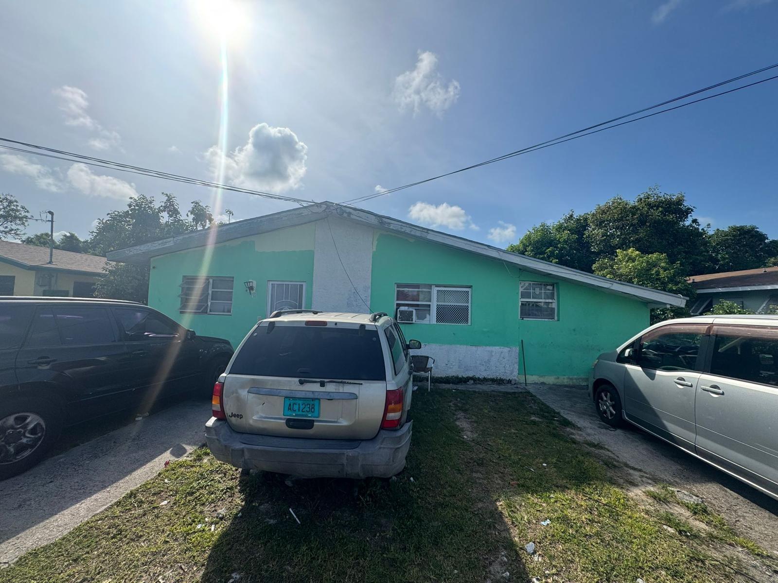 SAMANTHA DRIVE, MARATHON