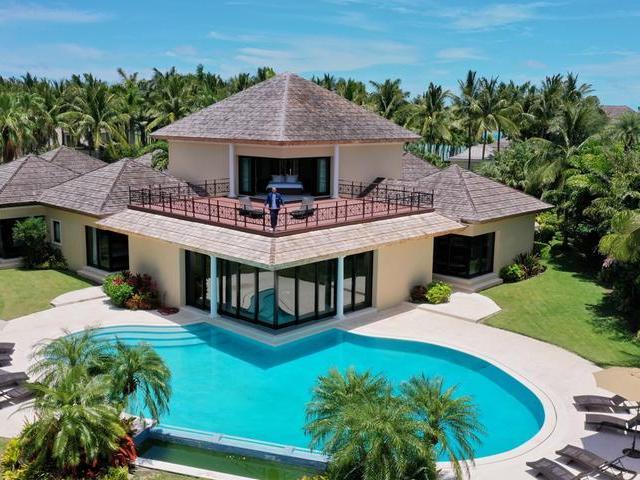 OCEAN CLUB ESTATES