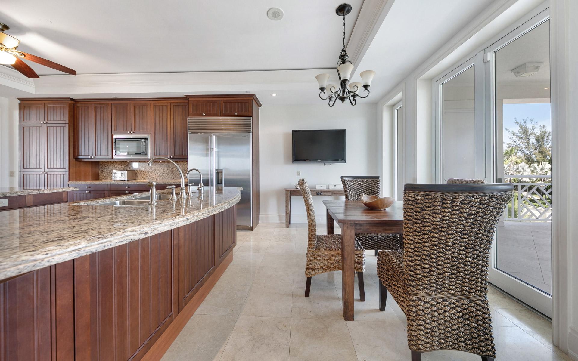 THE OCEAN CLUB RESIDENCES