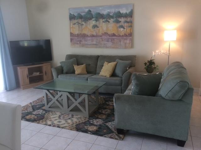 EMERALD BAY COMPLEX