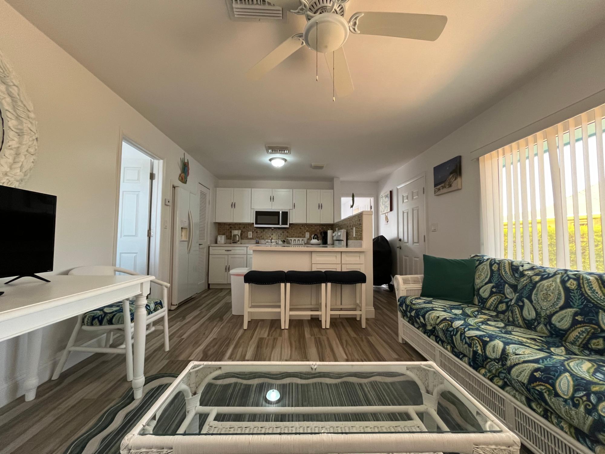 BEACH VILLAS