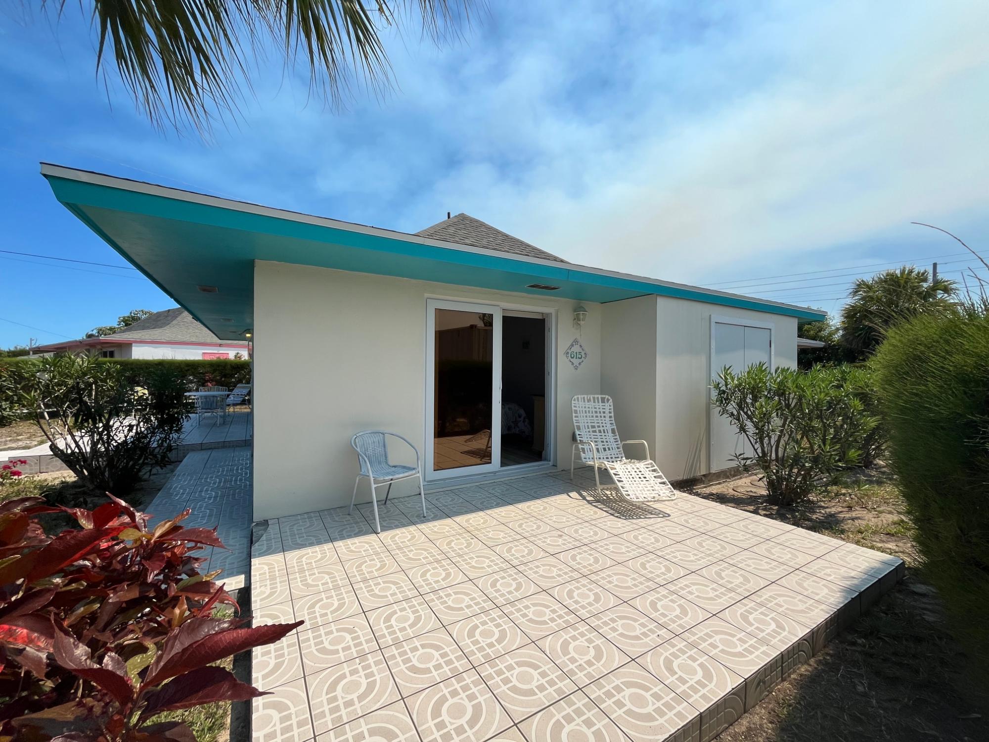 BEACH VILLAS