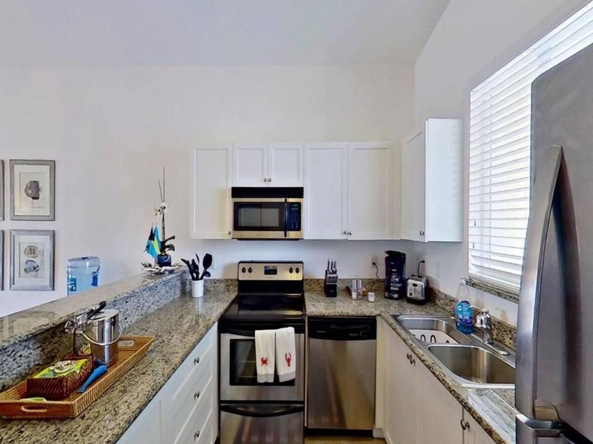 Bimini Condo