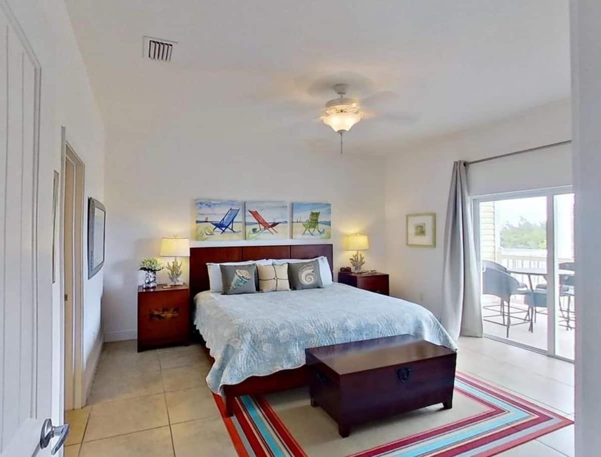 Bimini Condo