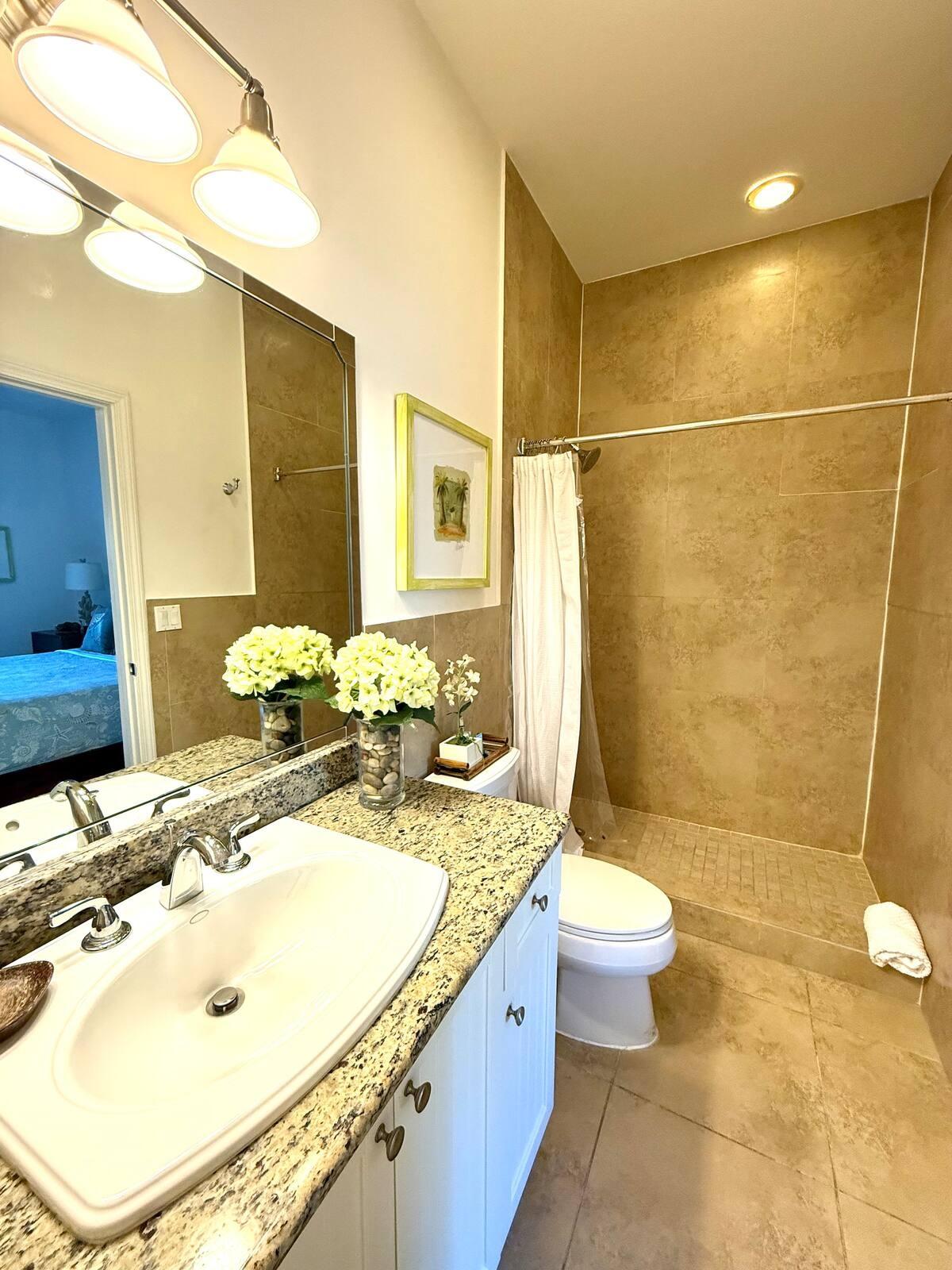 Bimini Condo