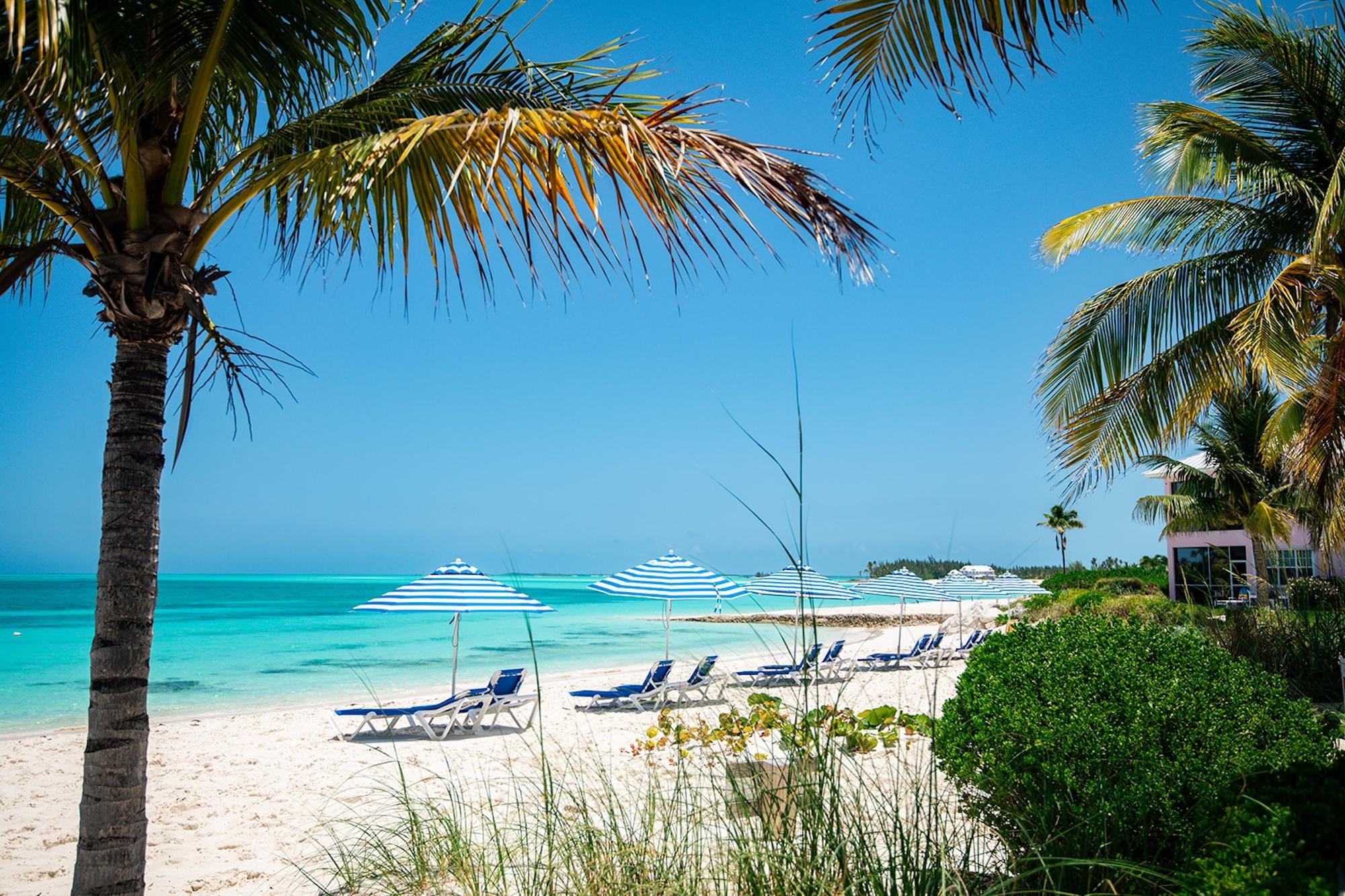 BAHAMA BEACH CLUB 2070
