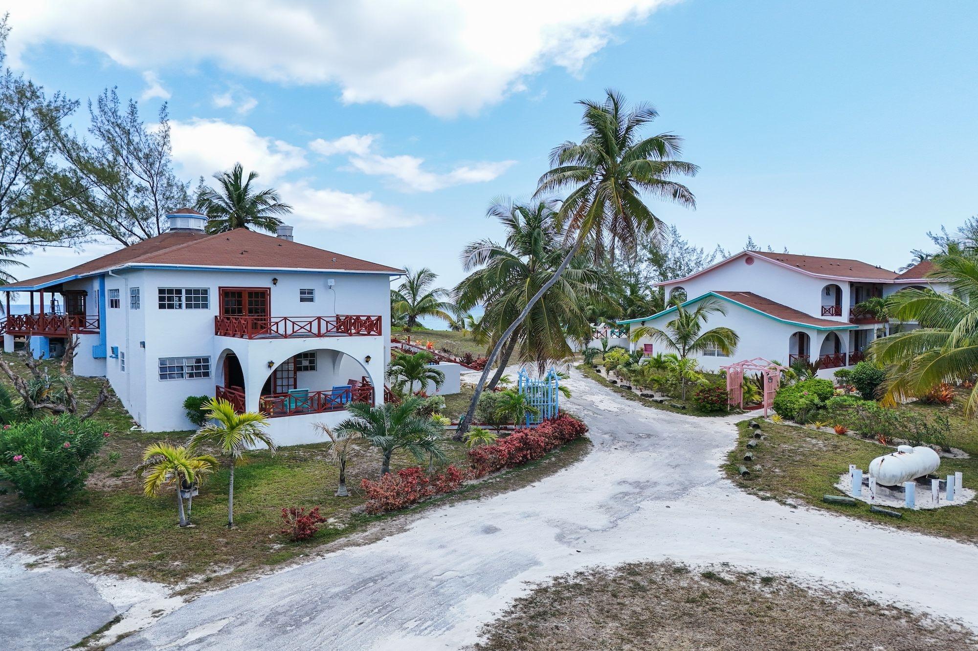 UNIQUE VILLAGE