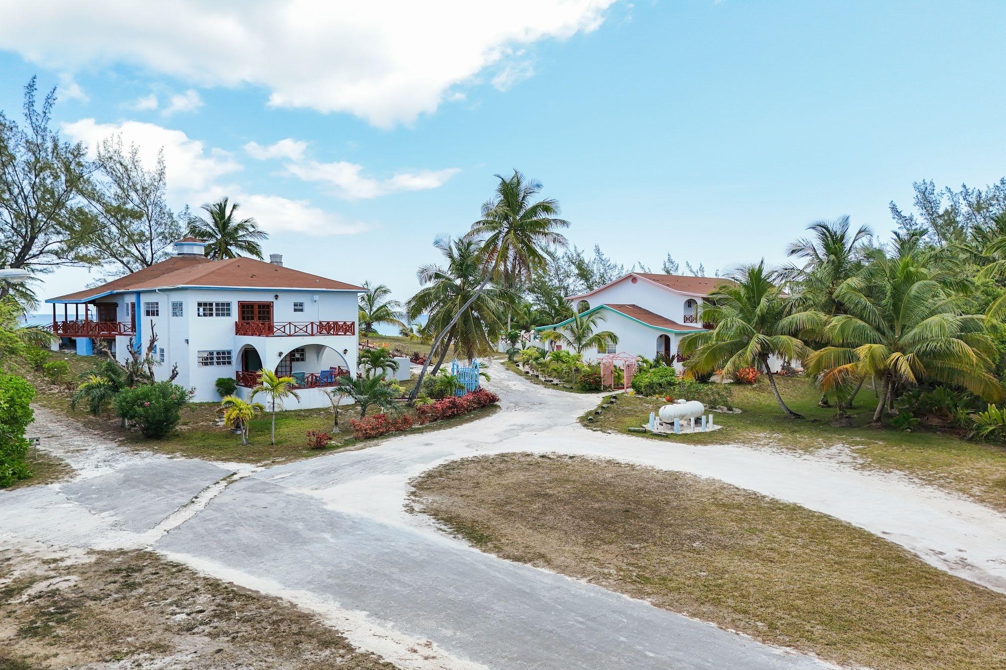 UNIQUE VILLAGE