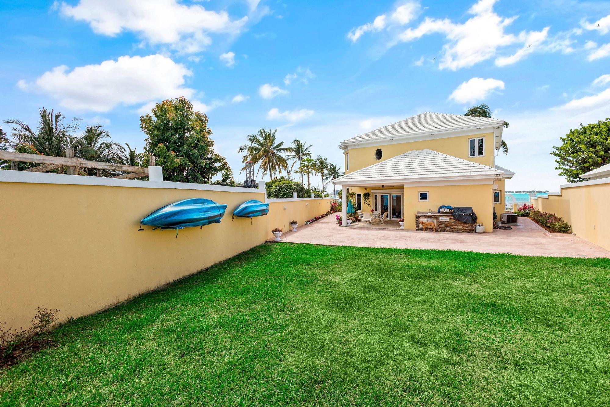 CABLE BEACH RIVIERA