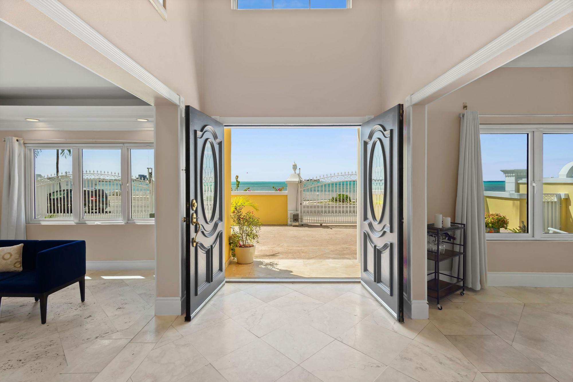 CABLE BEACH RIVIERA
