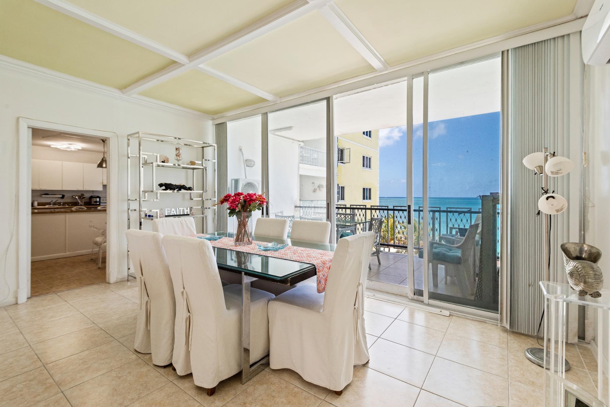 RAWSON COURT, CABLE BEACH