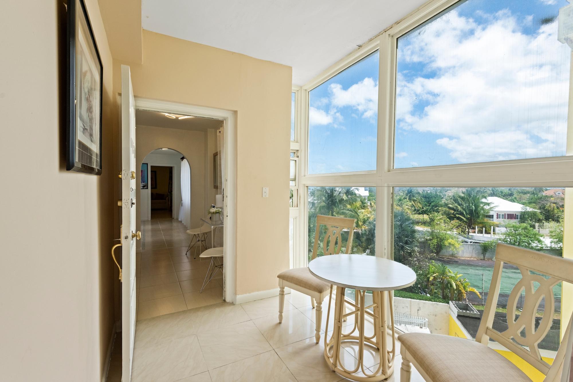 RAWSON COURT, CABLE BEACH