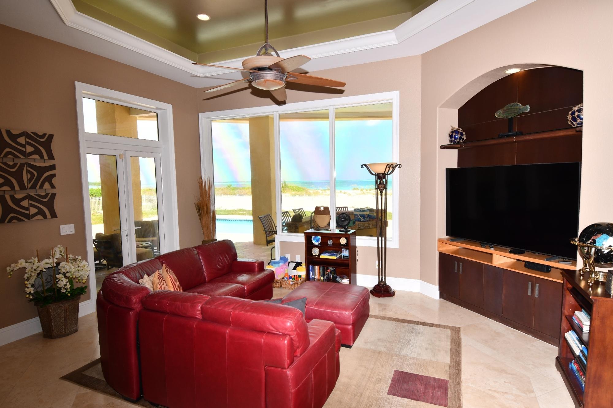The Villa Ocean Blvd