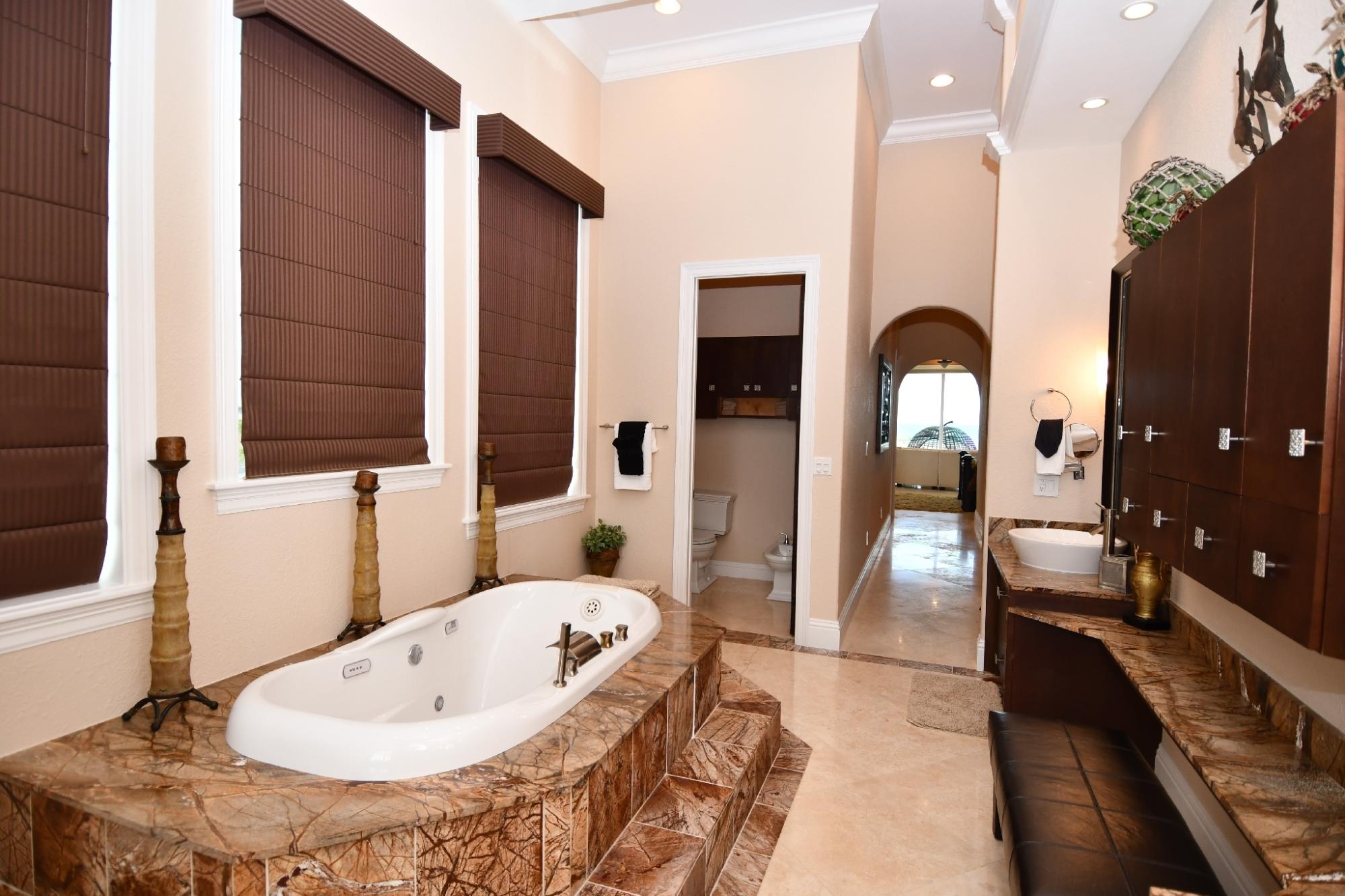 The Villa Ocean Blvd