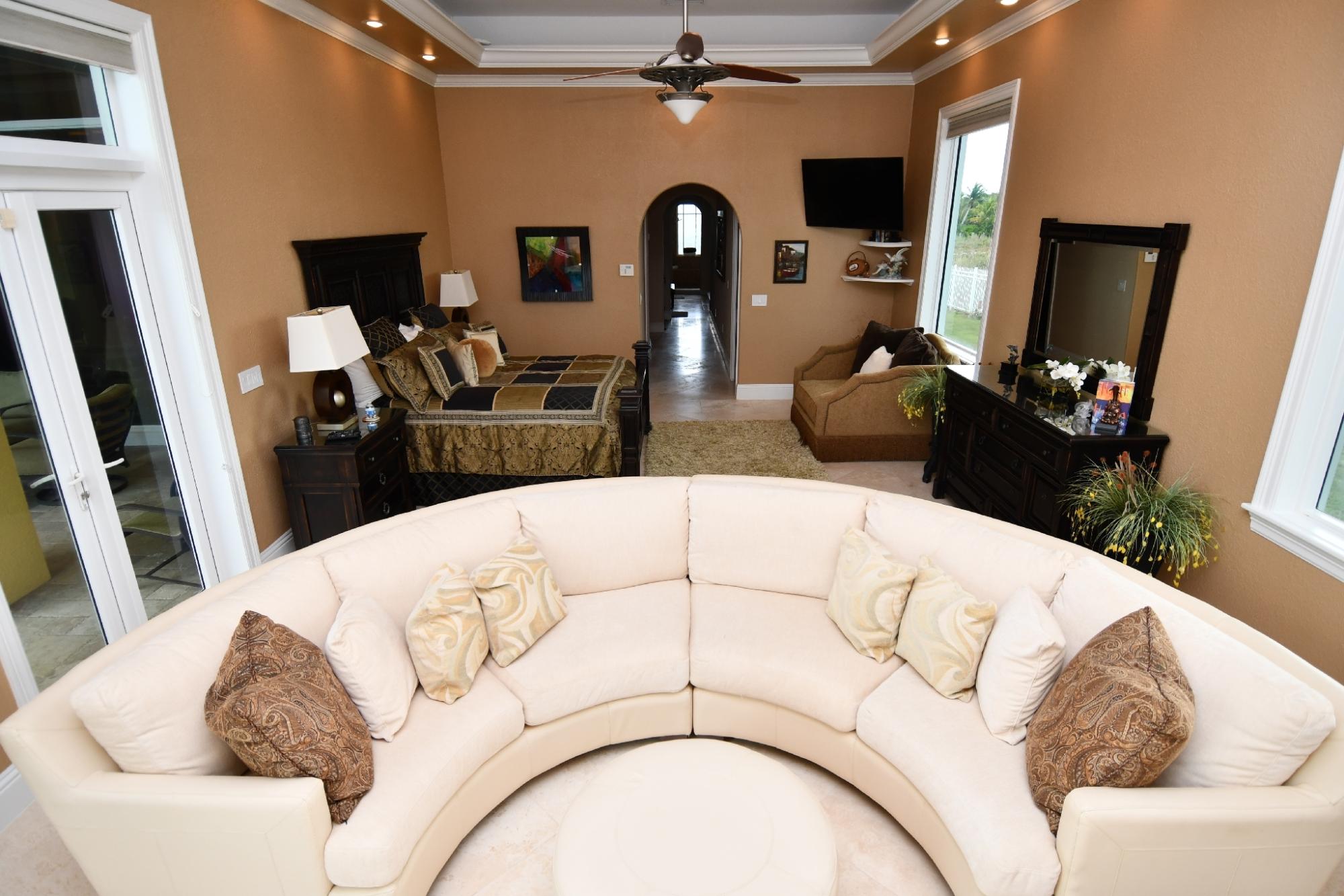 The Villa Ocean Blvd