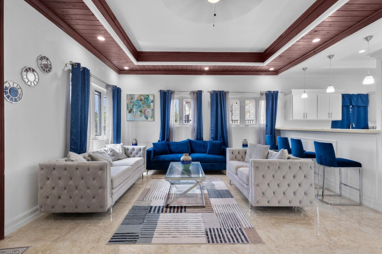 LOVE ESTATES