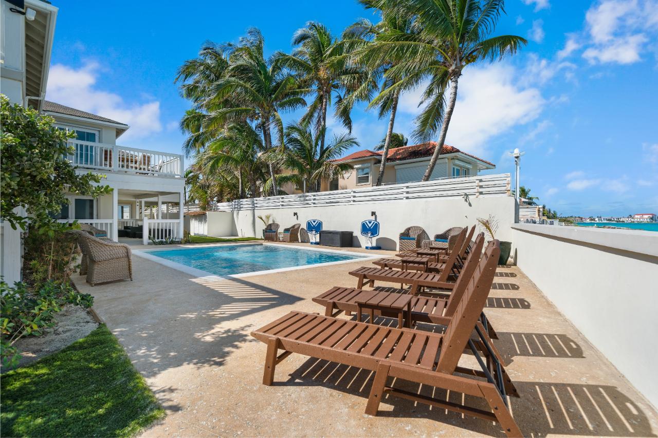 NORTH COAST APARTMENTS