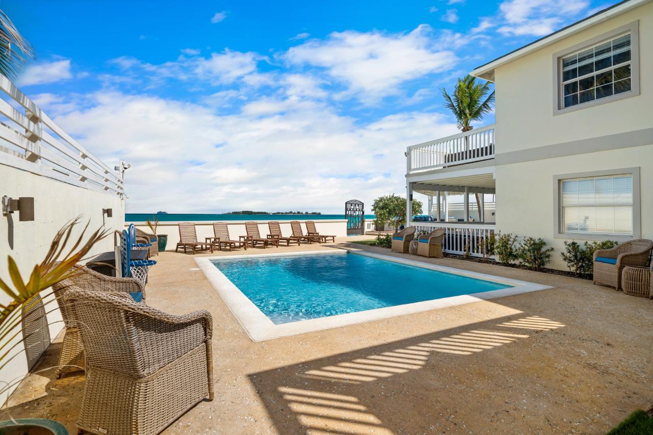 NORTH COAST APARTMENTS