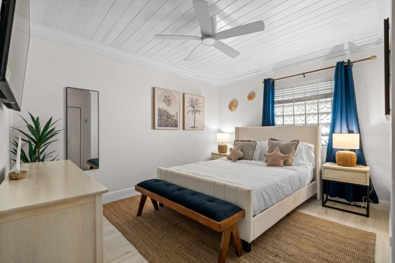 NORTH COAST APARTMENTS