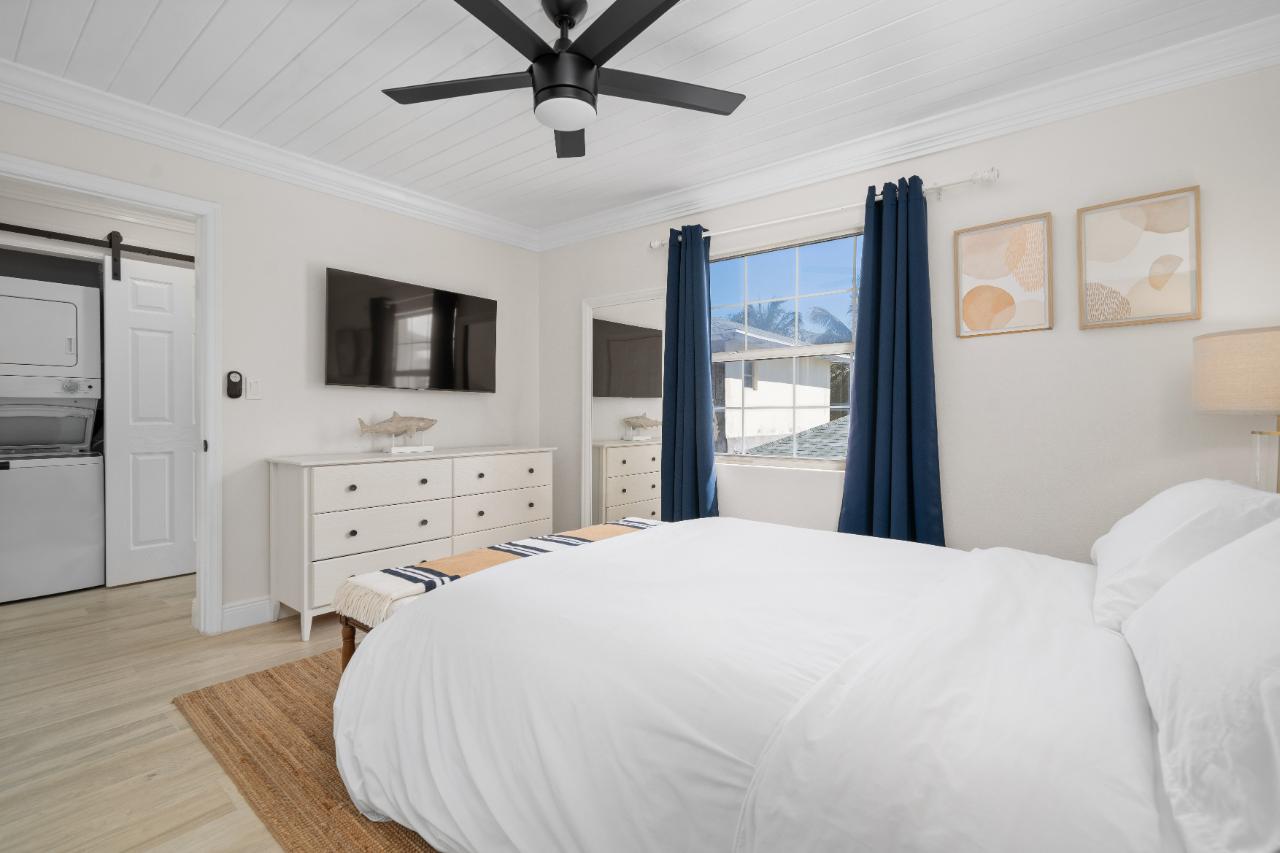 NORTH COAST APARTMENTS