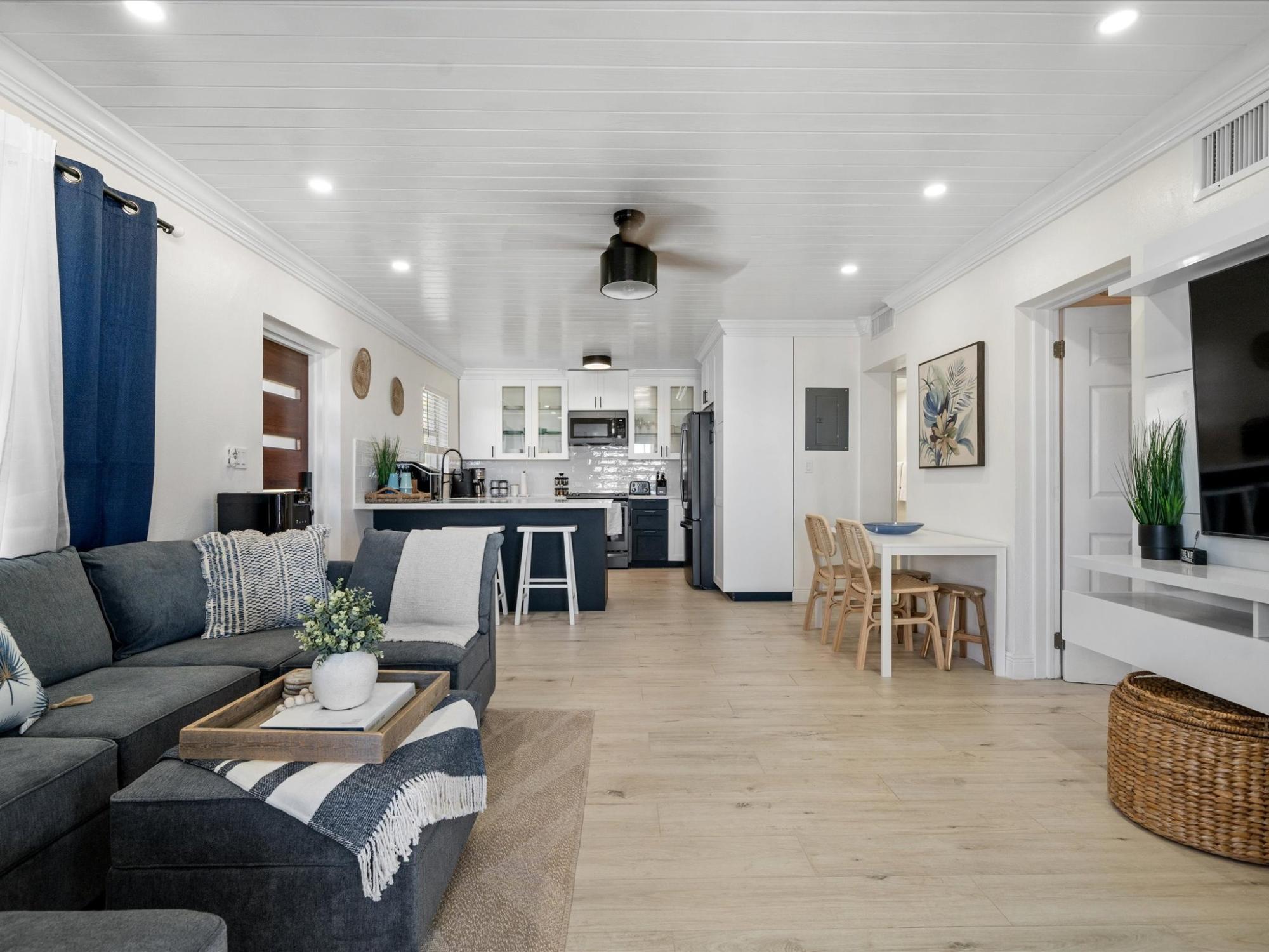NORTH COAST APARTMENTS