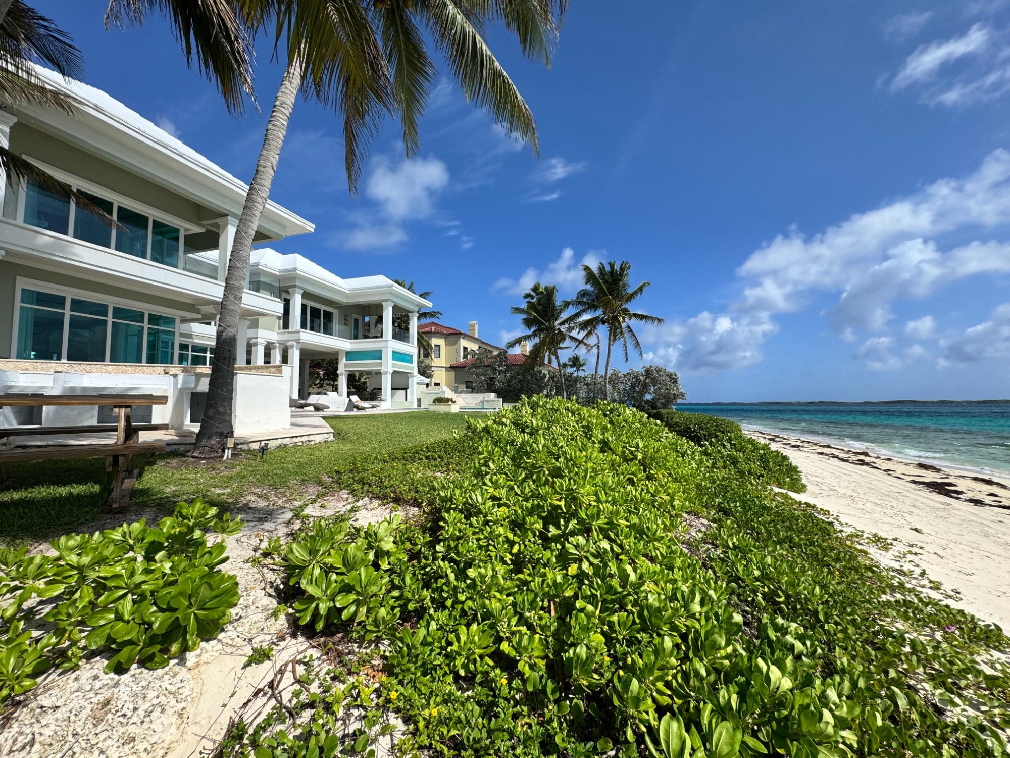 OCEAN CLUB DRIVE