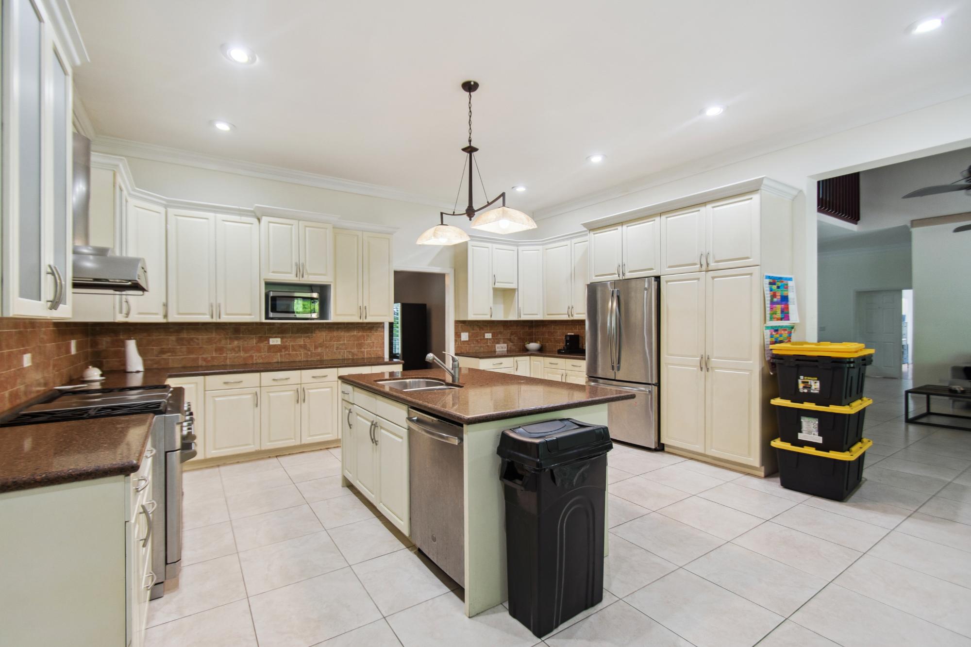 99 WESTRIDGE ESTATES