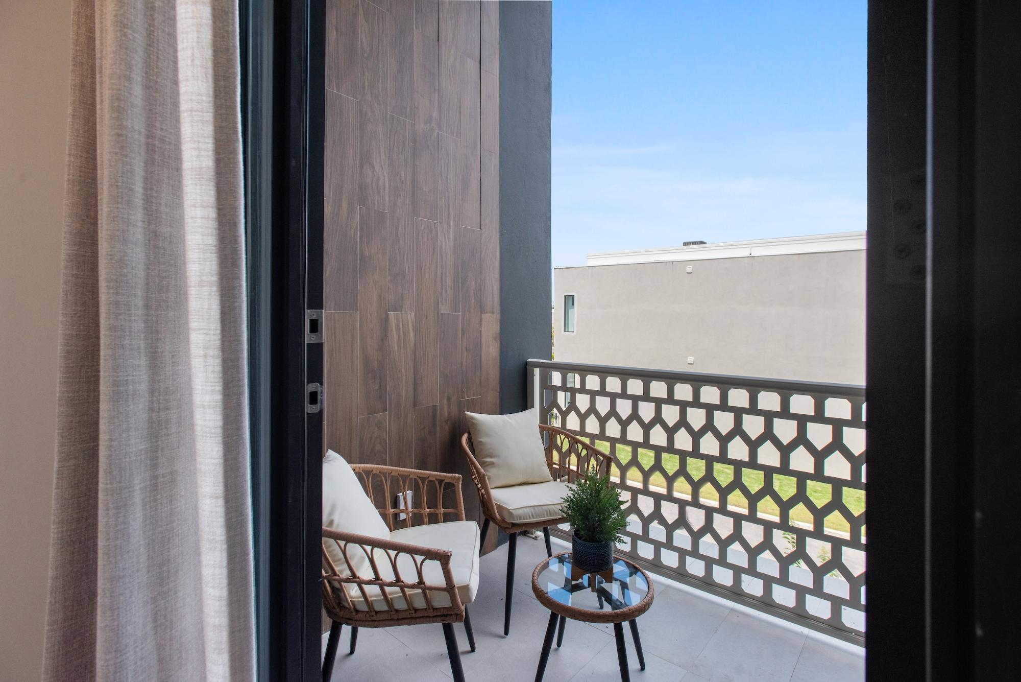 Westend Condo
