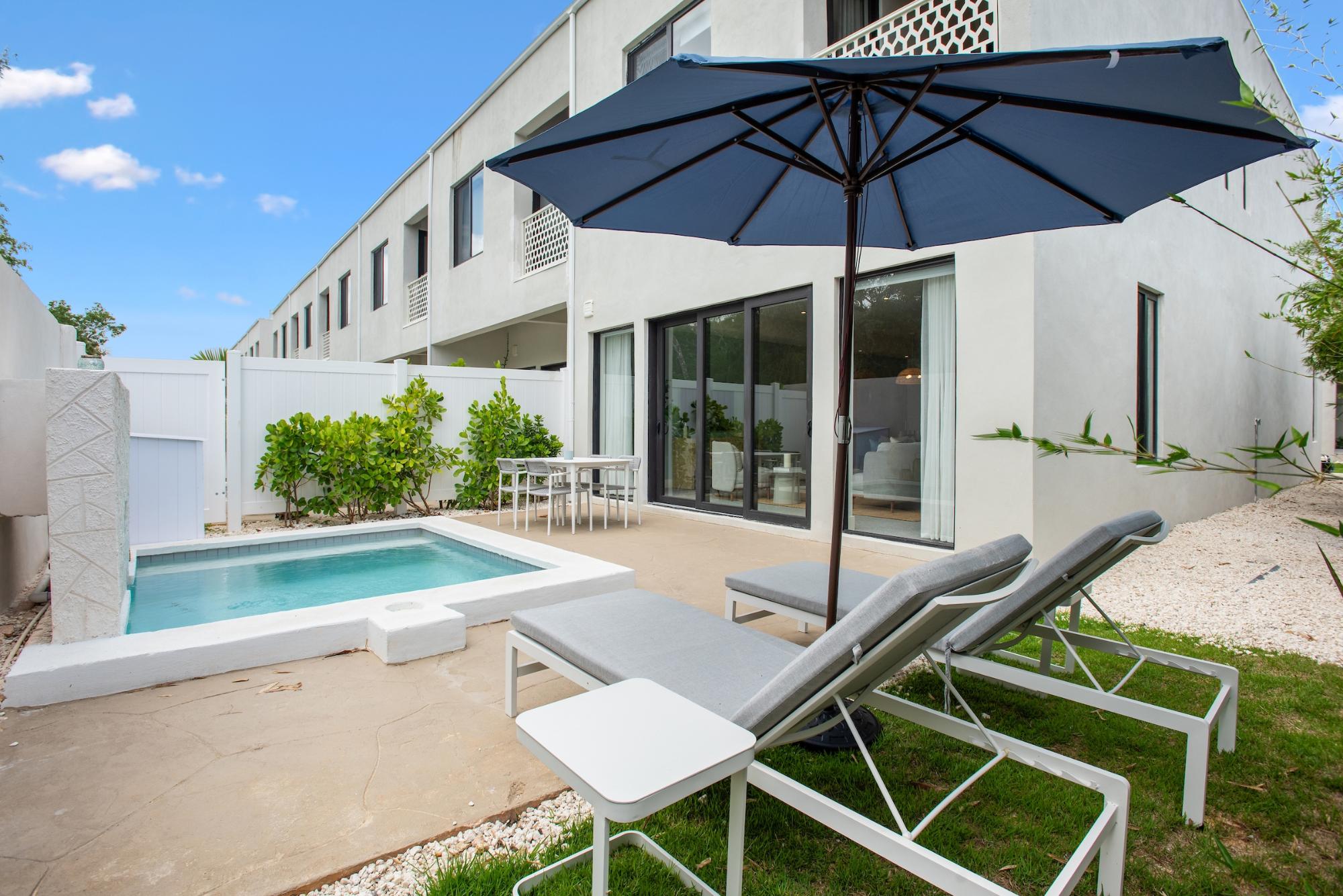 Westend Condo