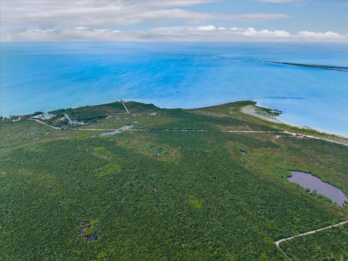 STELLA MARIS ACREAGE