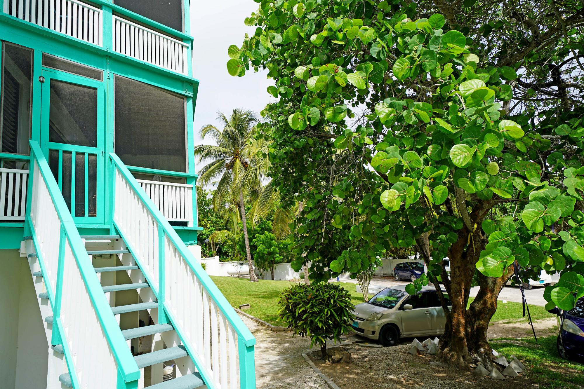 WEST BAY STREET
