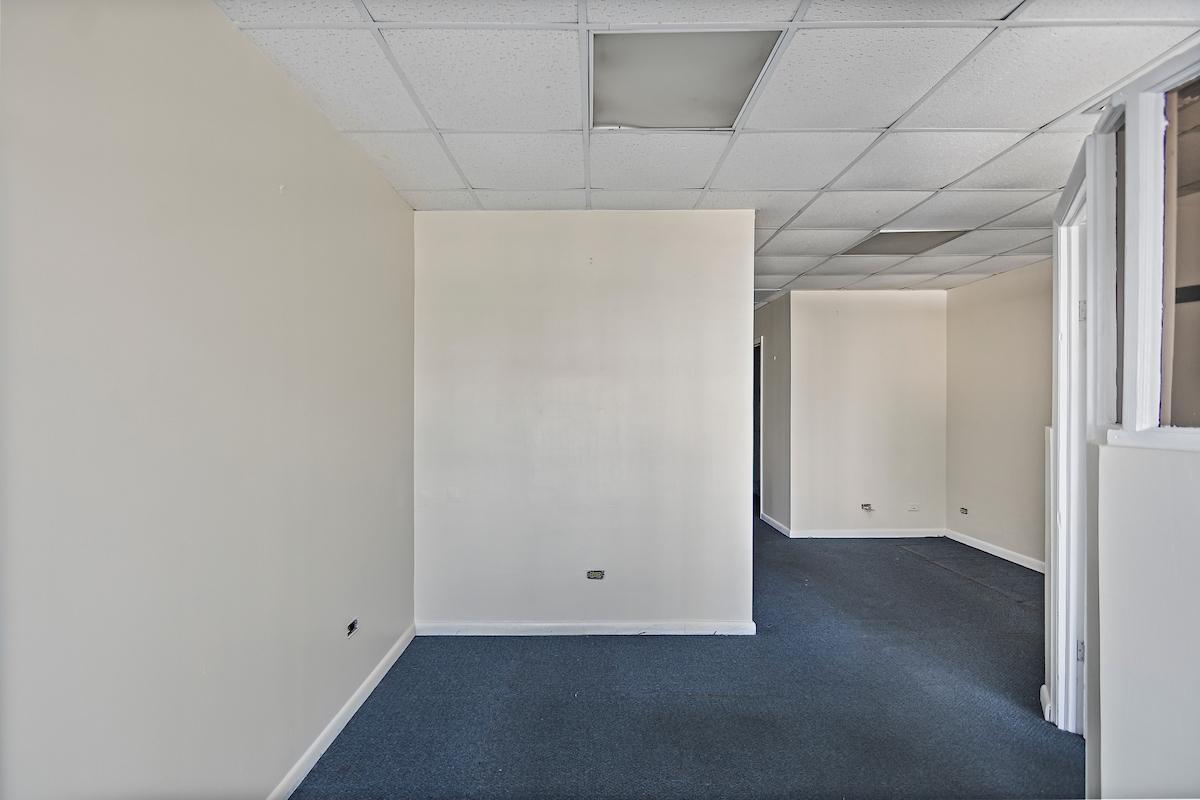 VILLAGE OFFICE SUITES