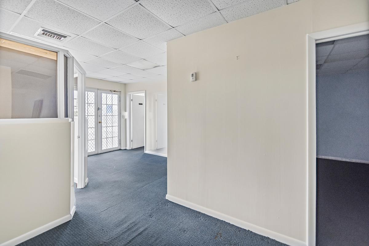 VILLAGE OFFICE SUITES