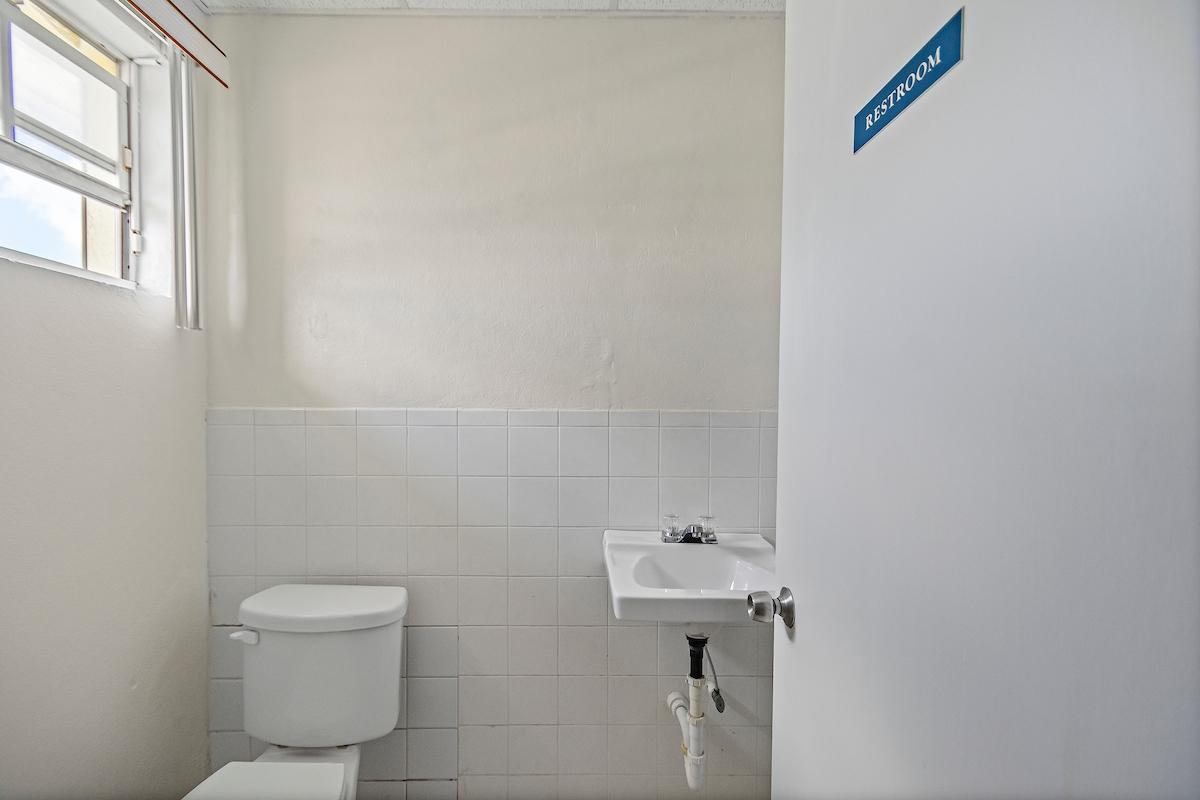 VILLAGE OFFICE SUITES