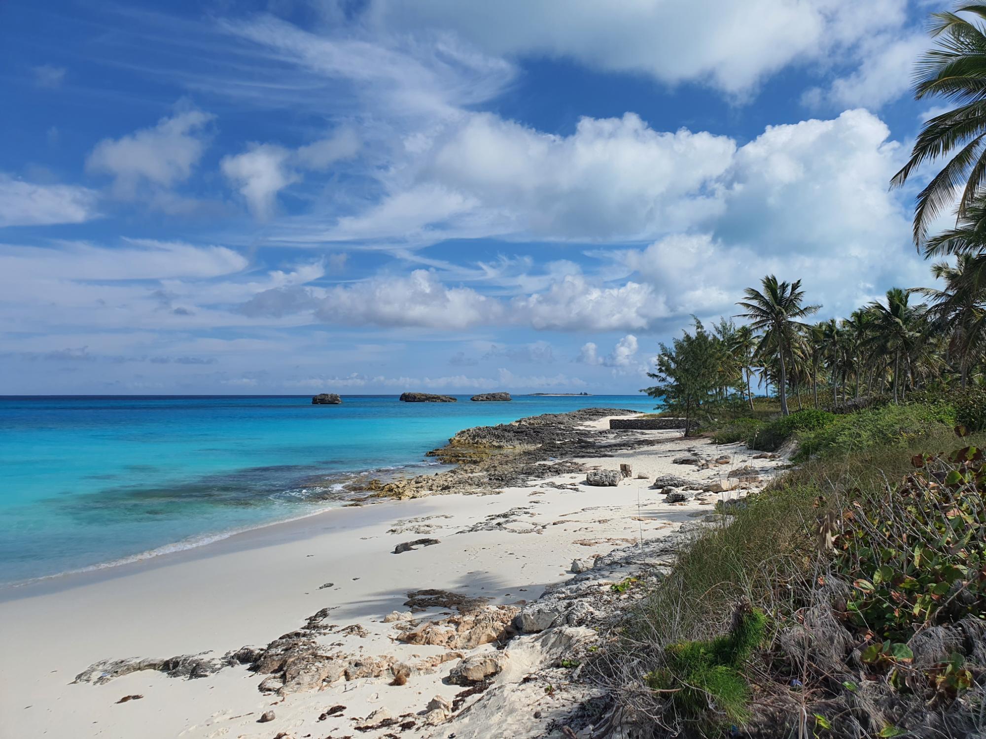 QUEENS HIGHWAY, EXUMA
