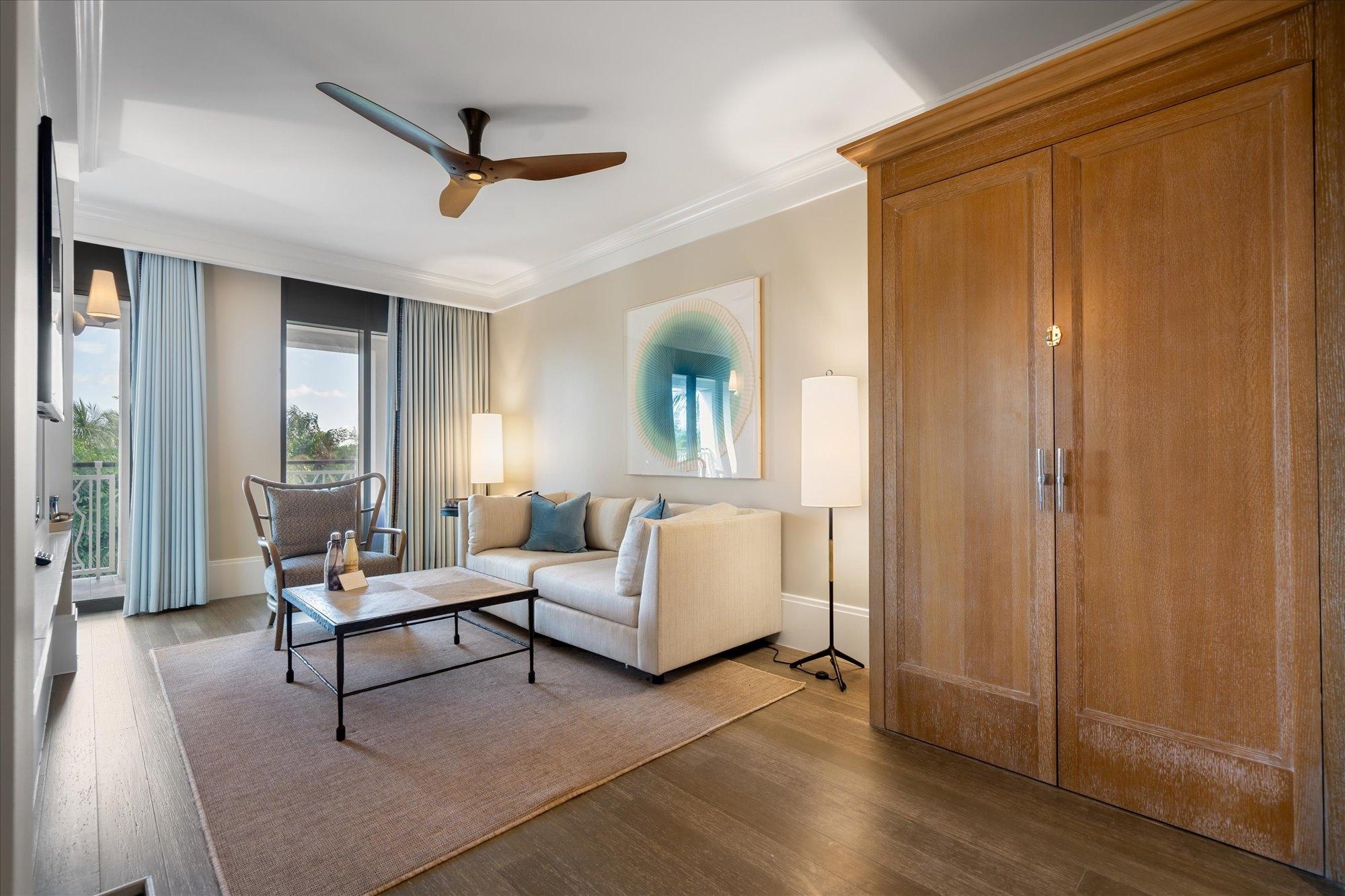 ROSEWOOD RESIDENCES
