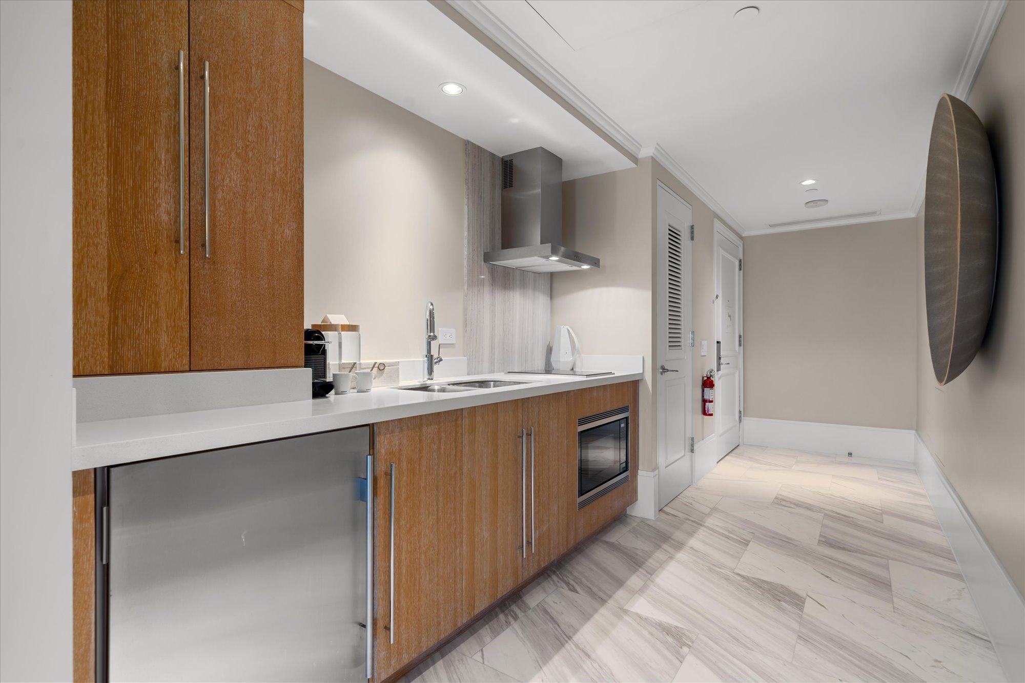 ROSEWOOD RESIDENCES