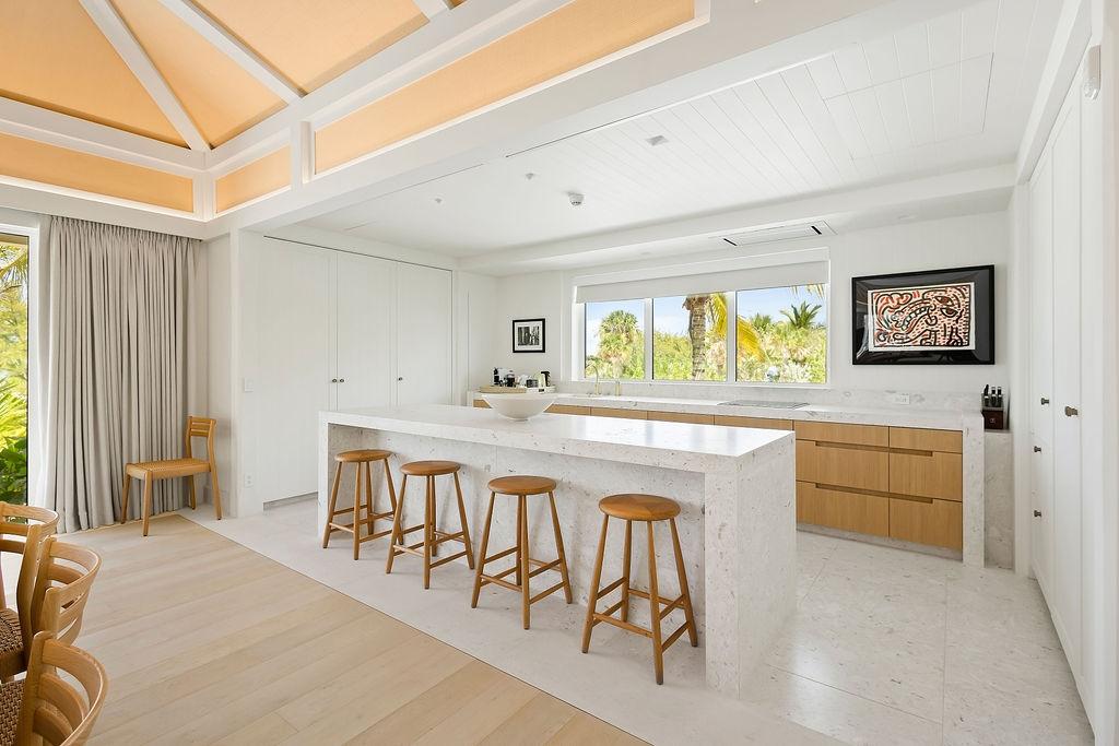 Whale Tail Villa