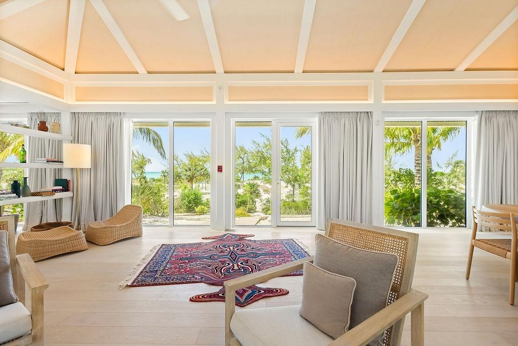 Whale Tail Villa