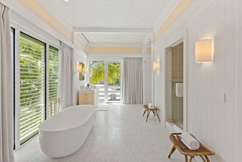 Whale Tail Villa