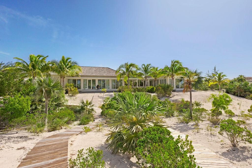 Whale Tail Villa