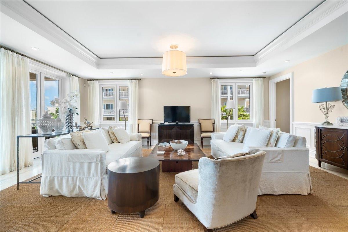 OCEAN CLUB RESIDENCES