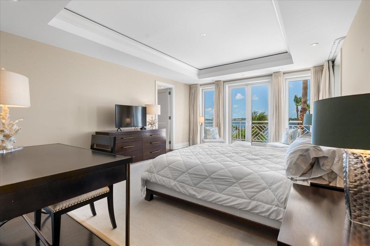OCEAN CLUB RESIDENCES