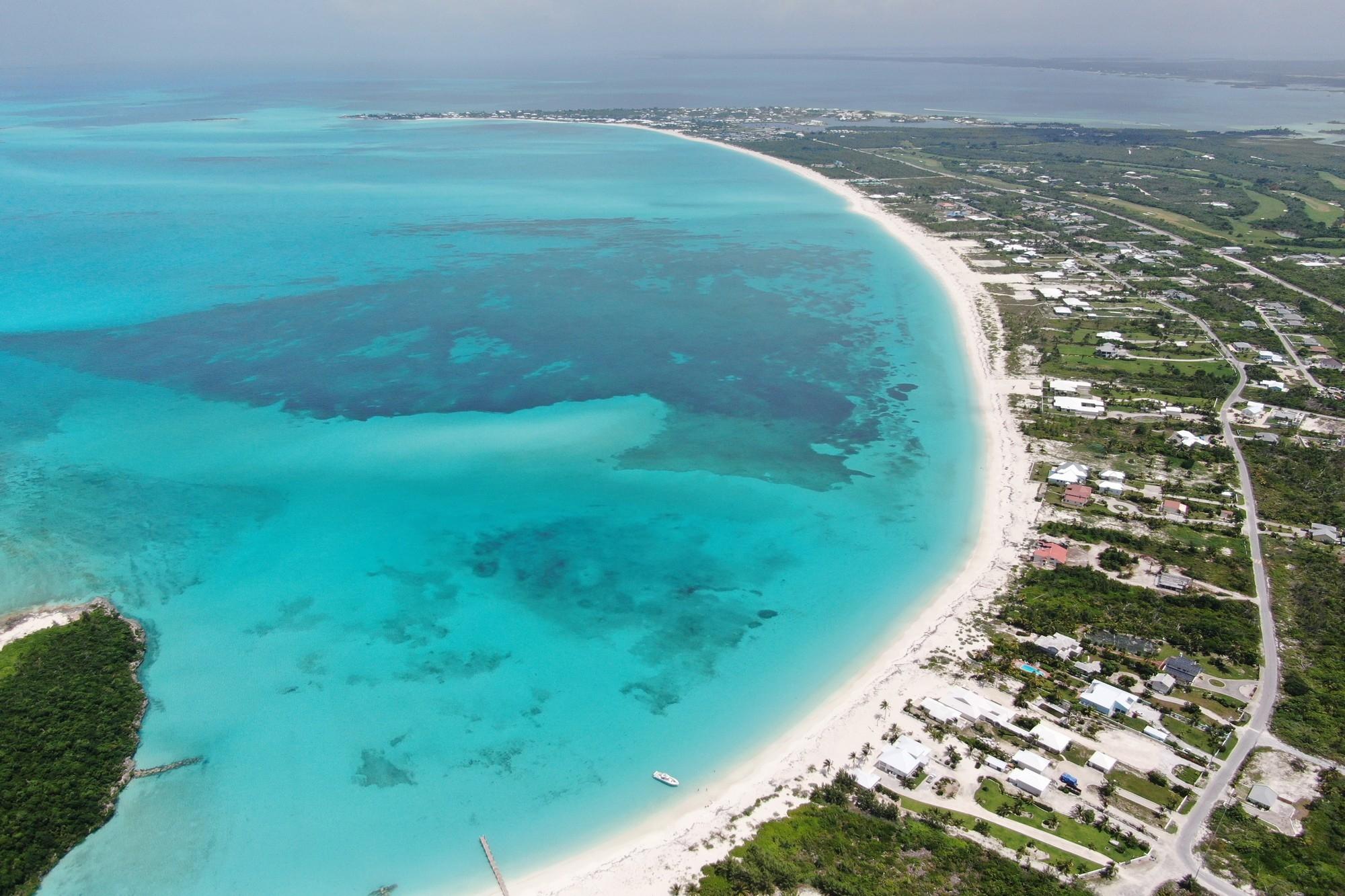 10.265 ACRES SANDBANKS BA